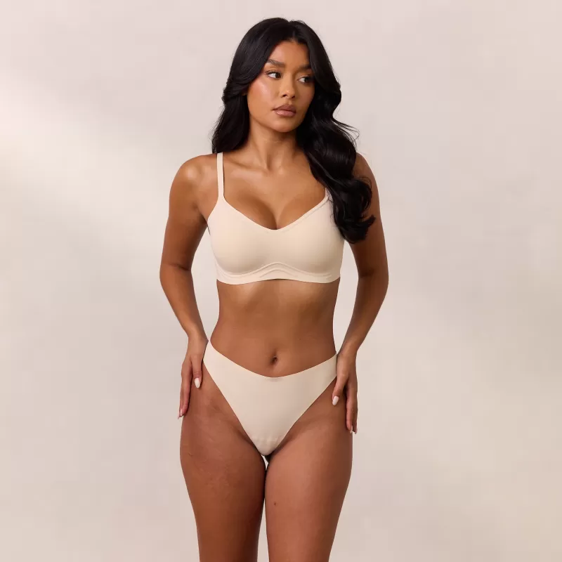 Shop Lounge Underwear Everyday Flex Bralette - Vanille
